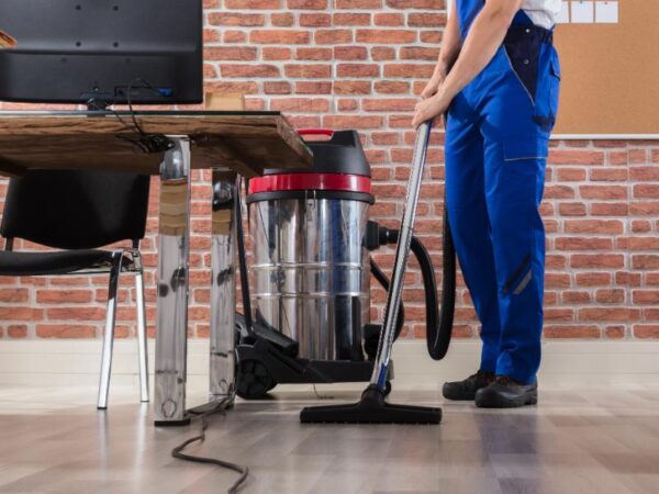 Blog 1 5 Signs You Need Professional Office Cleaning Services